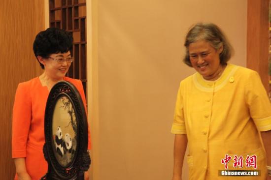 泰国诗琳通公主出席中国驻泰使馆“开门过大年”活动