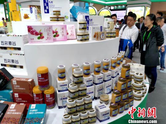 第十九届中国绿色食品博览会启幕 57家境外企业参展