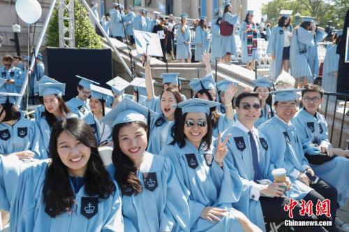 上台两年特朗普重点瞄准移民政策 对华人影响几何？