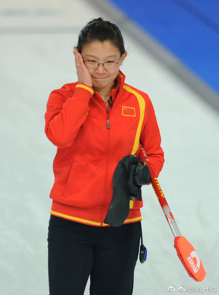 中国女子冰壶队队长王冰玉退役，谢谢你带来的世锦赛金牌