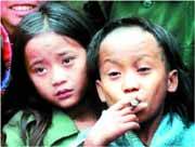 缅甸上帝军一对12岁双胞胎首领被抓获(附图