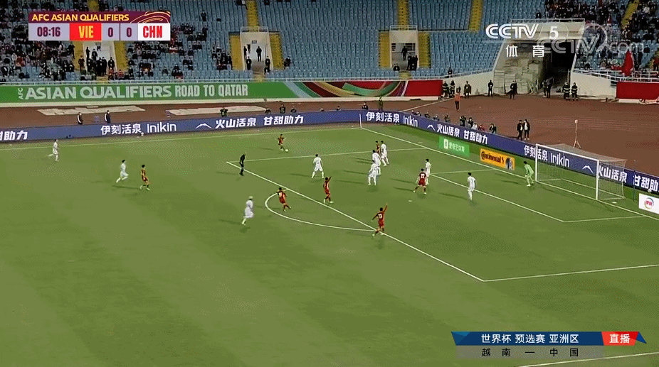 越南队再次进球得分！中国队0:2落后
