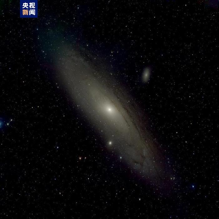 墨子巡天望远镜正式投入观测并发布仙女座星系照片
