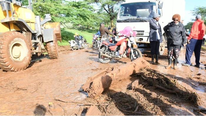 肯尼亚一大坝决堤 已致71人死亡-免费PHP、插件、软件、技术、源码、资源、信息、活动、线报分享平台！小浪资源网