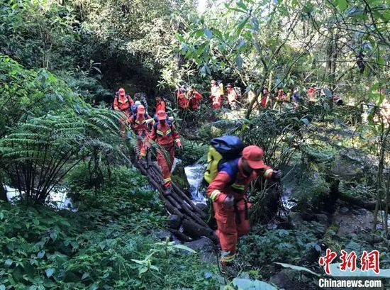 罗盘失灵、绕路、失温？遇难地调人员更多细节曝光 (http://www.lingxun.net.cn/) 新闻 第2张