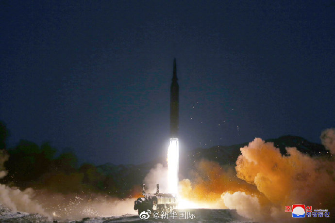 朝中社发布朝鲜高超音速导弹试射照片