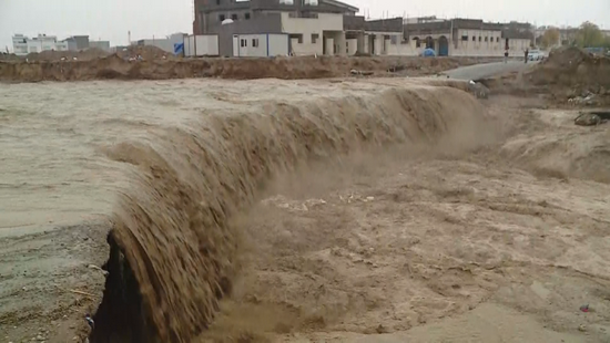 外媒：伊拉克库尔德斯坦发生洪灾致8人死亡