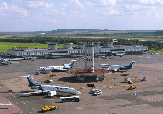 俄罗斯关闭圣彼得堡机场周围200公里空域 (http://www.wu321.cn/) 农村往事 第1张
