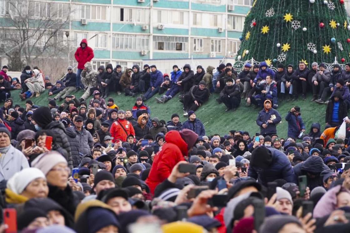 7天与30年：哈萨克斯坦骚乱迷雾中的变与不变