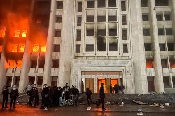 哈萨克斯坦骚乱，西方为何能迅速跟进？