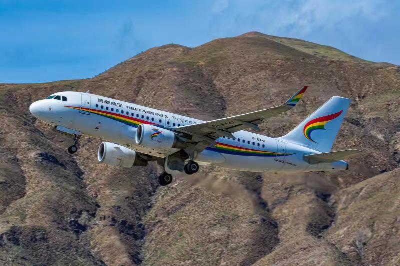 偏出跑道起火的西藏航空，是一家怎样特别的航空公司 (http://www.szcoop.com.cn/) 国内 第2张