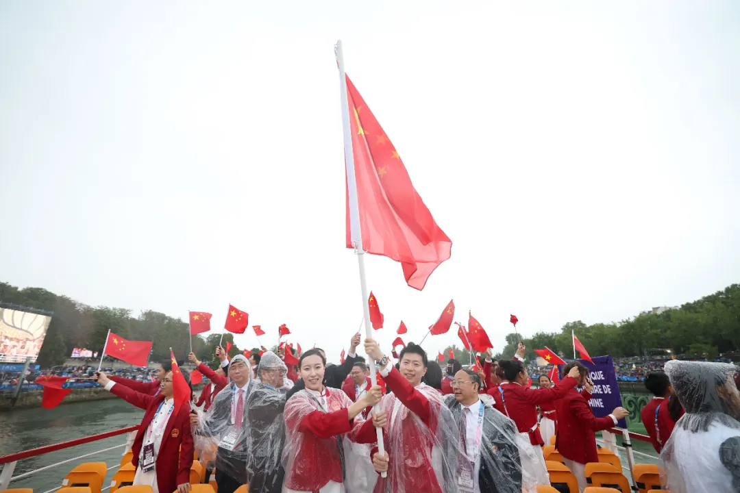 巴黎奥运会正式开幕！高塔献唱，席琳·迪翁的歌声将开幕式推向高潮！中国体育代表团亮相 (http://www.cnwts.cn/) 国际 第11张