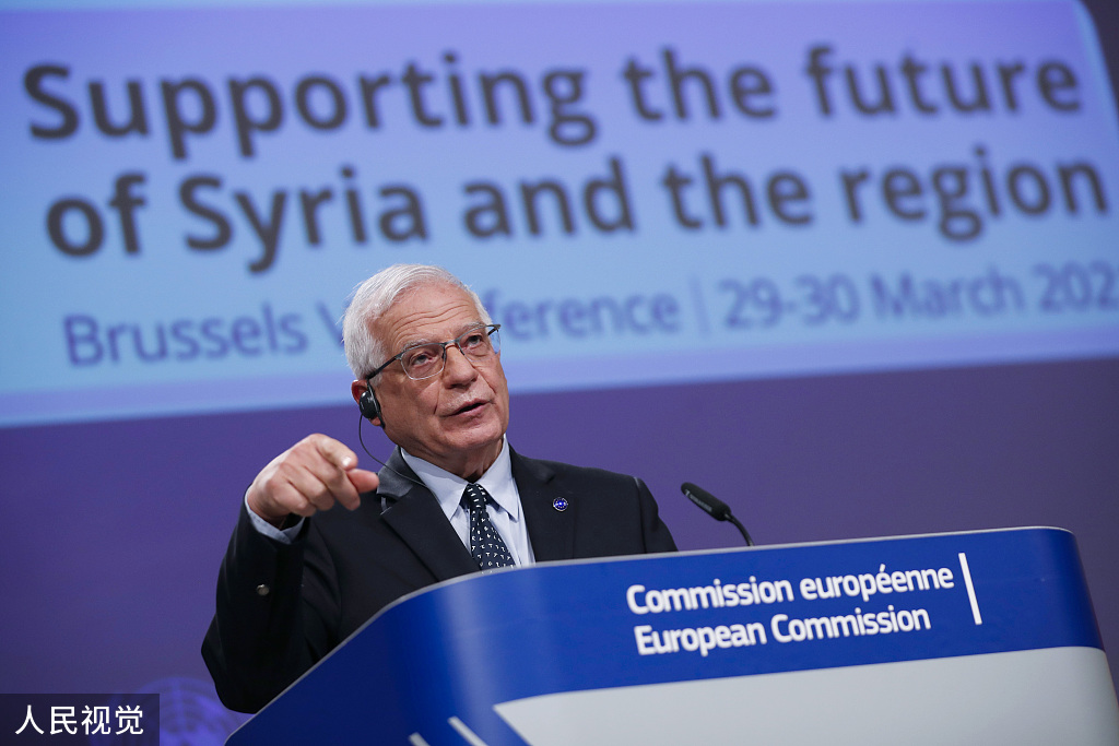 欧盟外交官：卢布正强有力对抗西方制裁