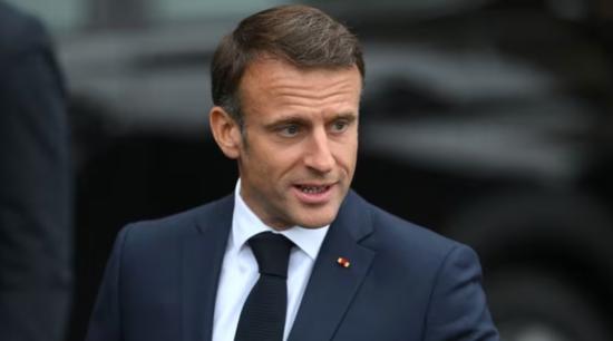 马克龙24日宣布，召回法国驻尼大使并撤军。图源：cbc