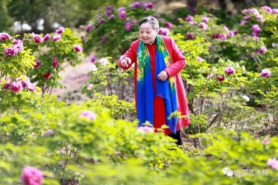 97岁时的马金凤（中国艺术报资料图  张晓理 摄）