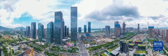 深圳前海深港现代服务业合作区（2021年9月8日摄，无人机全景照片）。新华社记者 毛思倩 摄