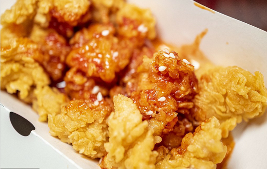 日元贬值致食品价格暴涨 日本学校供餐取消炸鸡供应