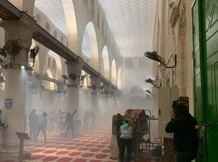黎巴嫩总理强烈谴责以色列警方袭击阿克萨清真寺