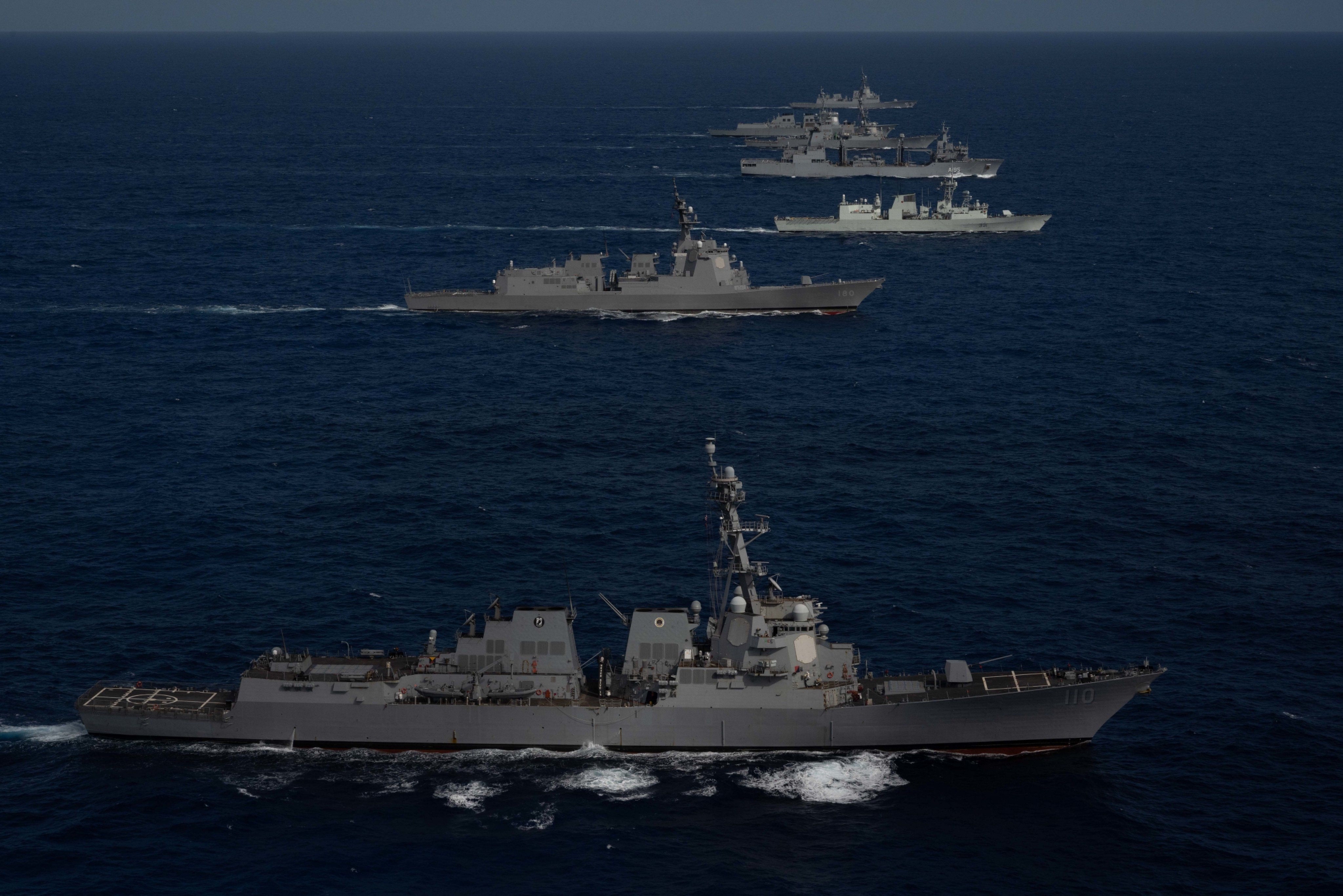 美日韩加澳海军举行例行反导演习，首次发射实弹拦截