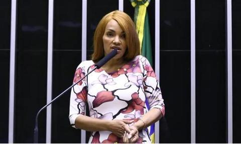 教唆子女谋杀父亲，巴西前女议员被判刑50年