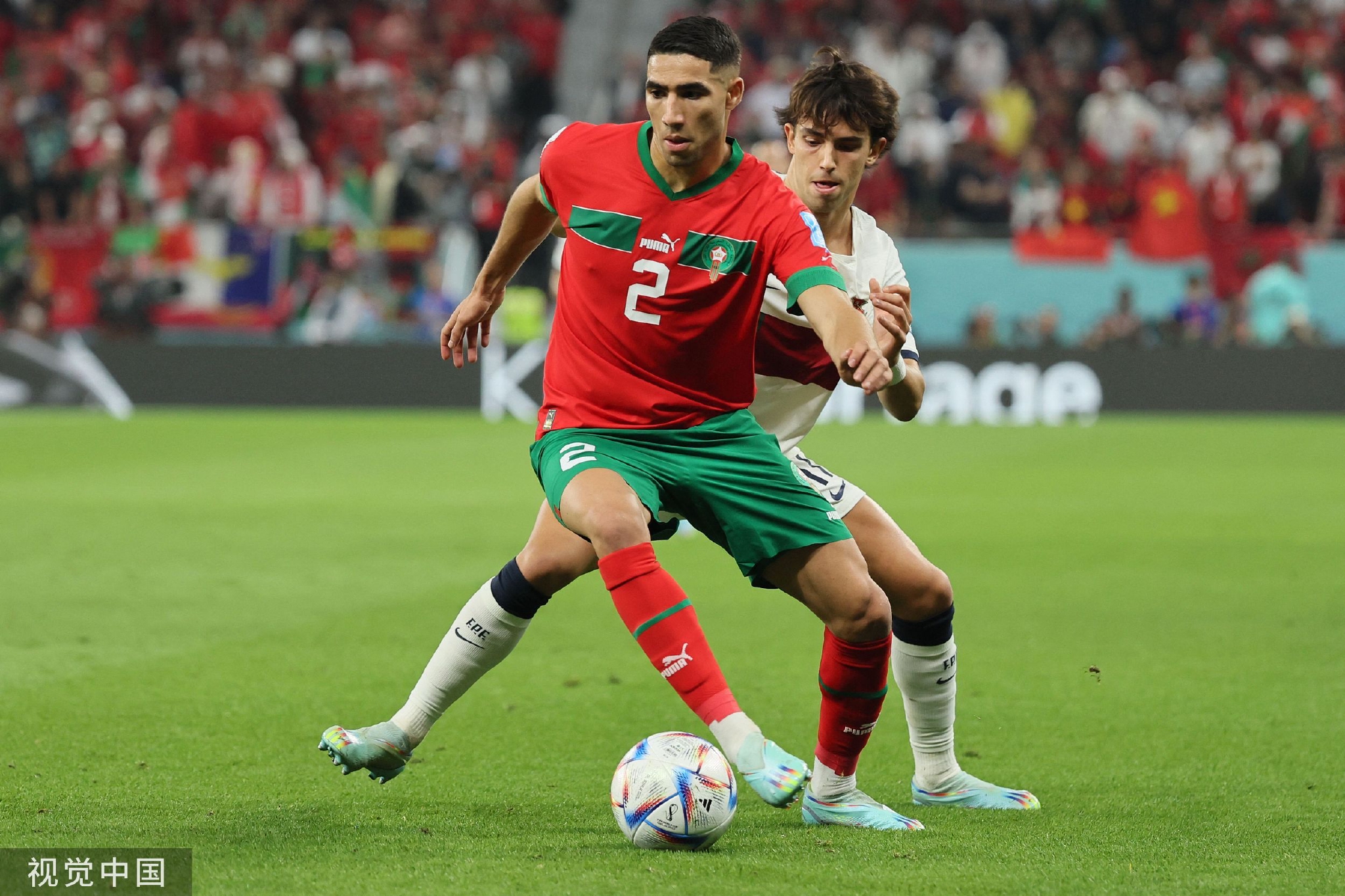 阿什拉夫是摩洛哥攻防两端的核心球员。
