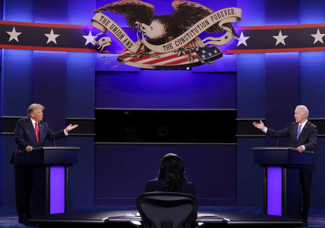 2020年10月，拜登、特朗普参加电视辩论