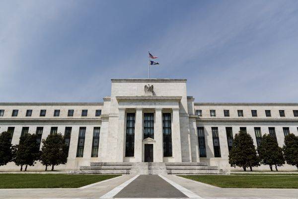 欧佩克“意外”减产后，美联储如何接招？