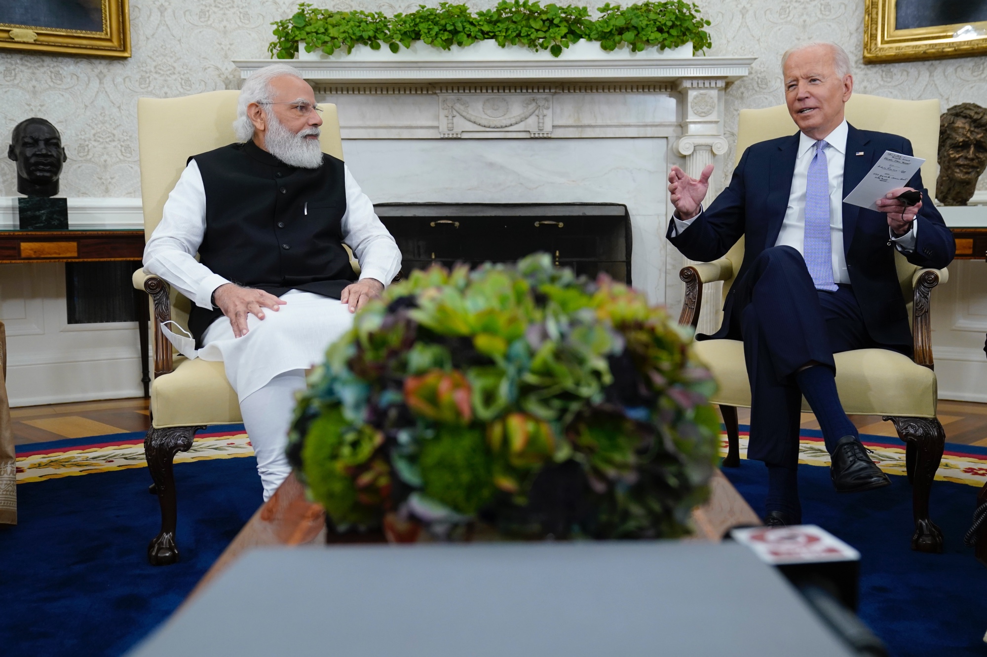当地时间2021年9月24日，美国总统拜登在白宫椭圆形办公室会见印度总理莫迪  图源：视觉中国