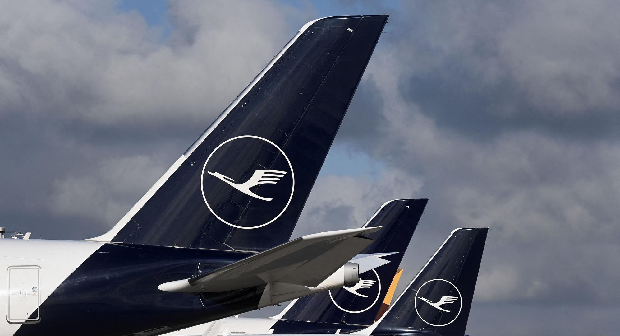 ↑德国汉莎航空今夏已取消数千架次航班