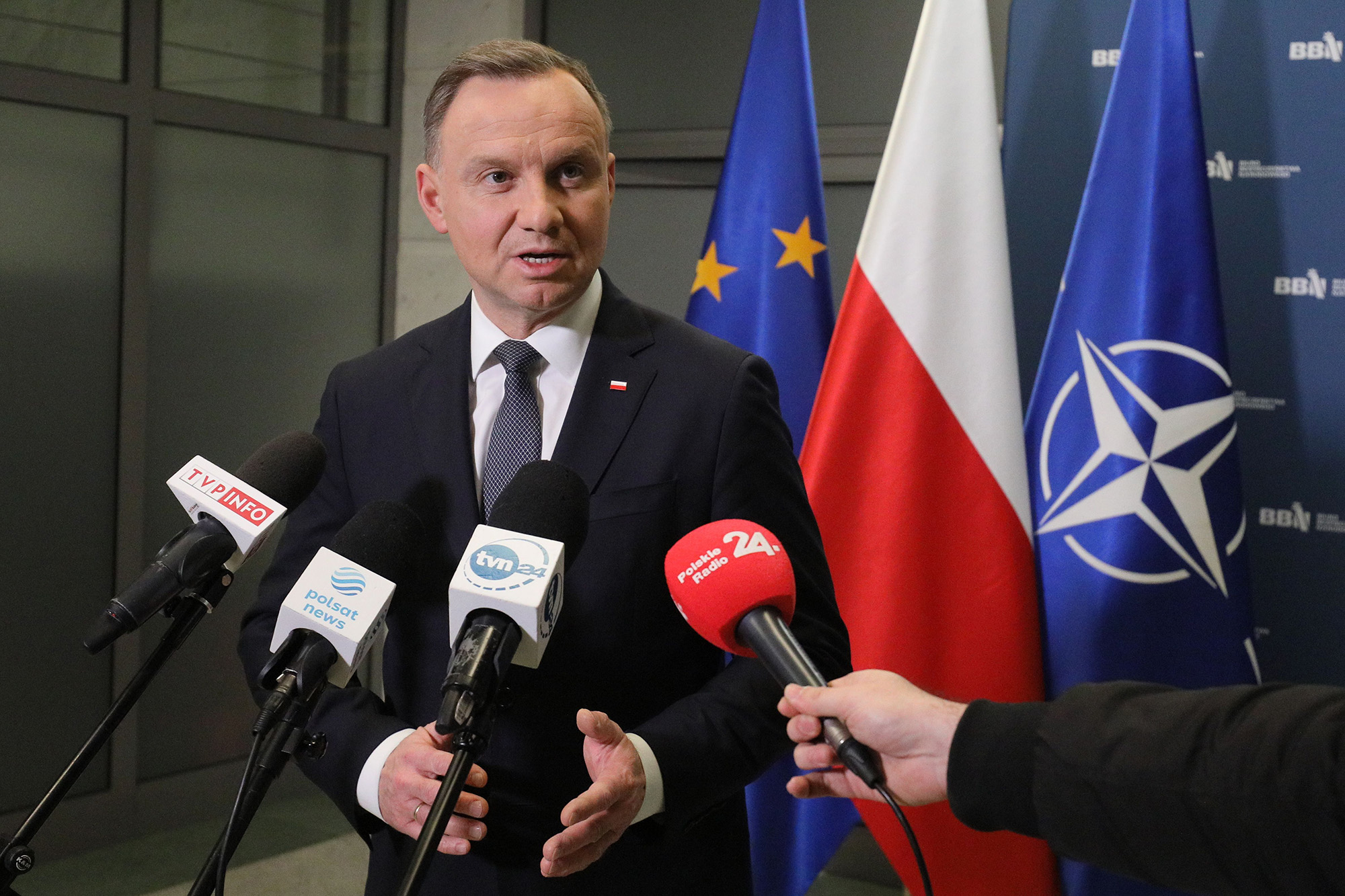 外媒：波兰总统称，落在波兰境内的导弹“很可能”来自乌克兰