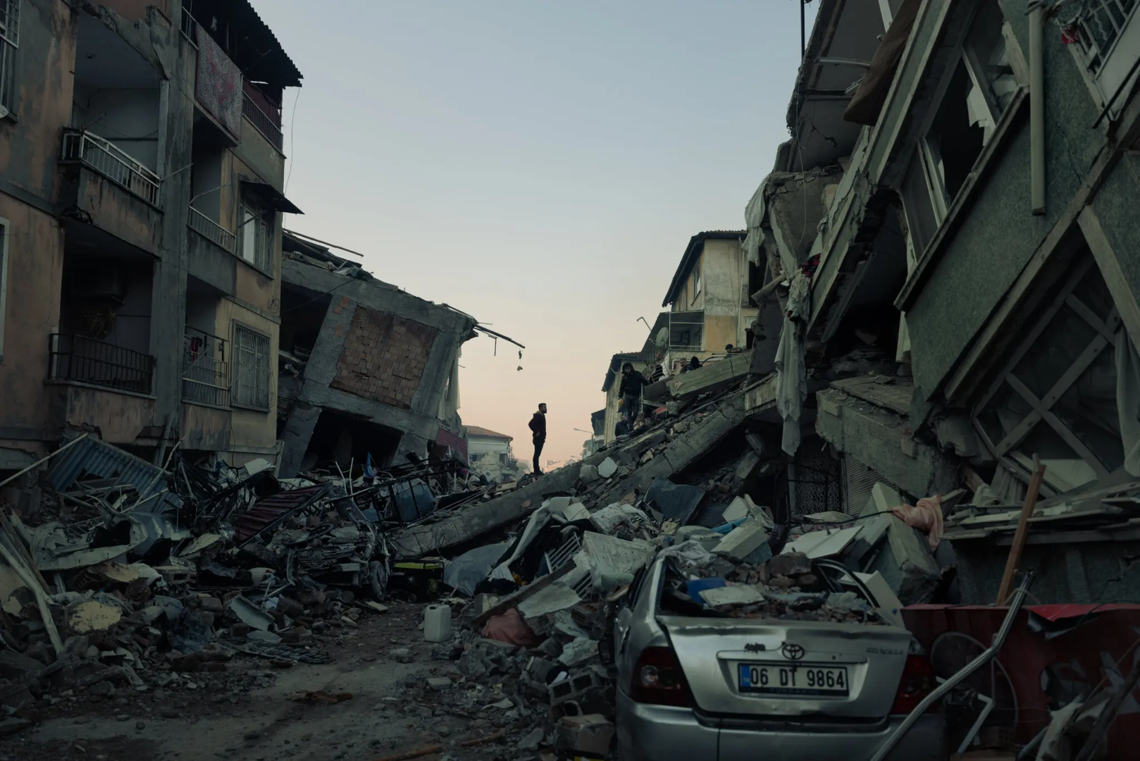 ↑地震后的土耳其哈塔伊省安塔基亚市的老城区
